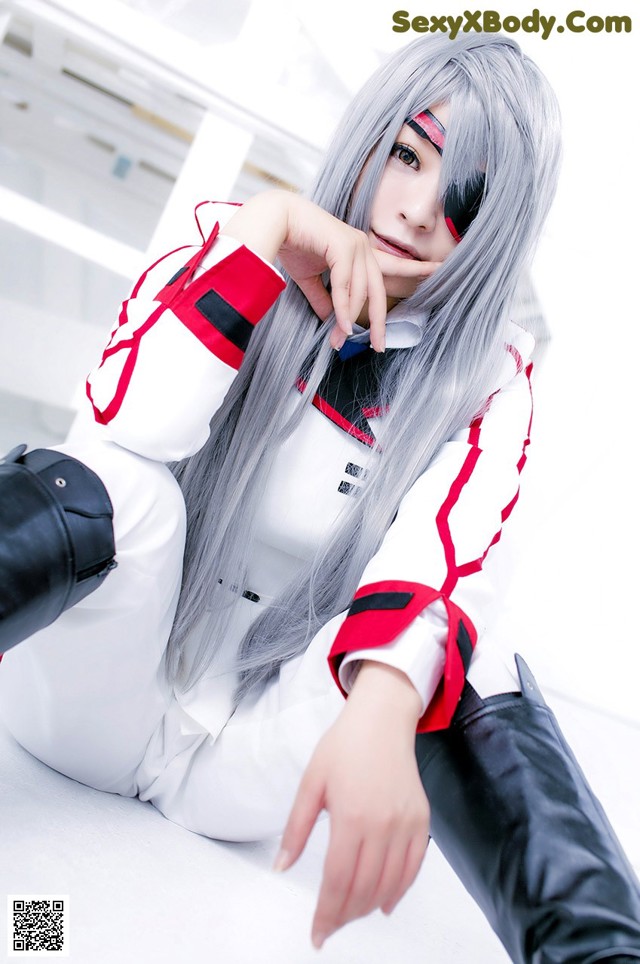 Cosplay Sophillia - Harmony Bathroom Sex
